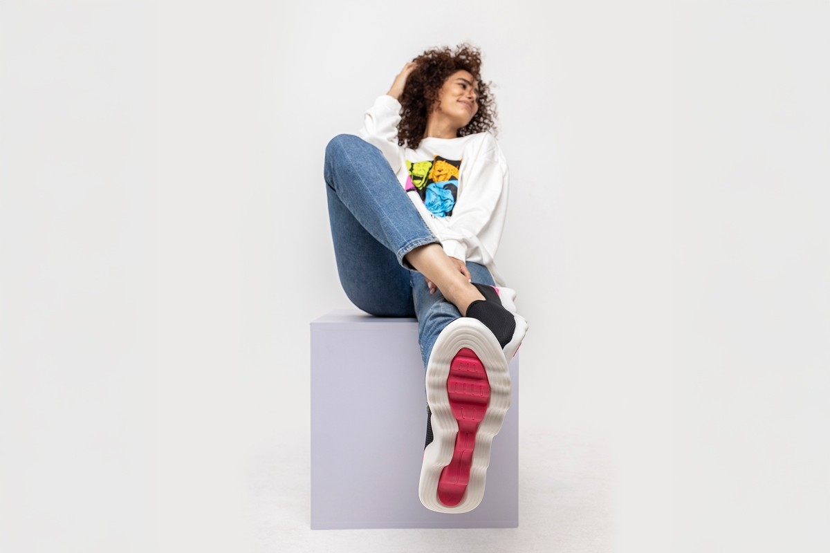 Skechers