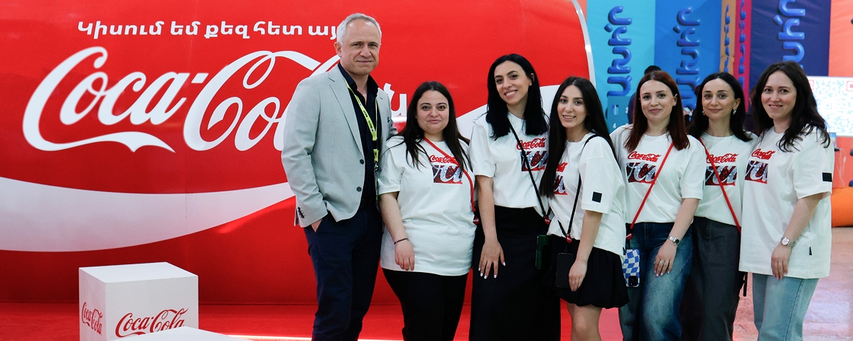 Coca-Cola SMM