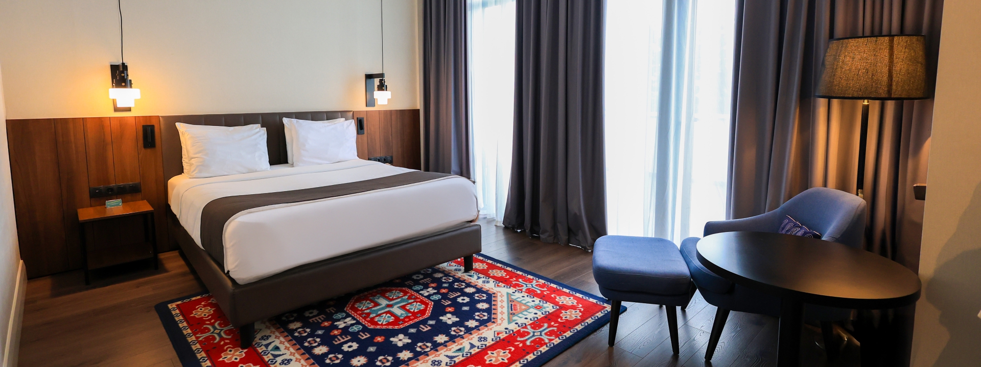 Holiday Inn