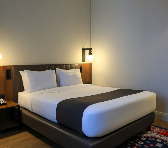 Holiday Inn